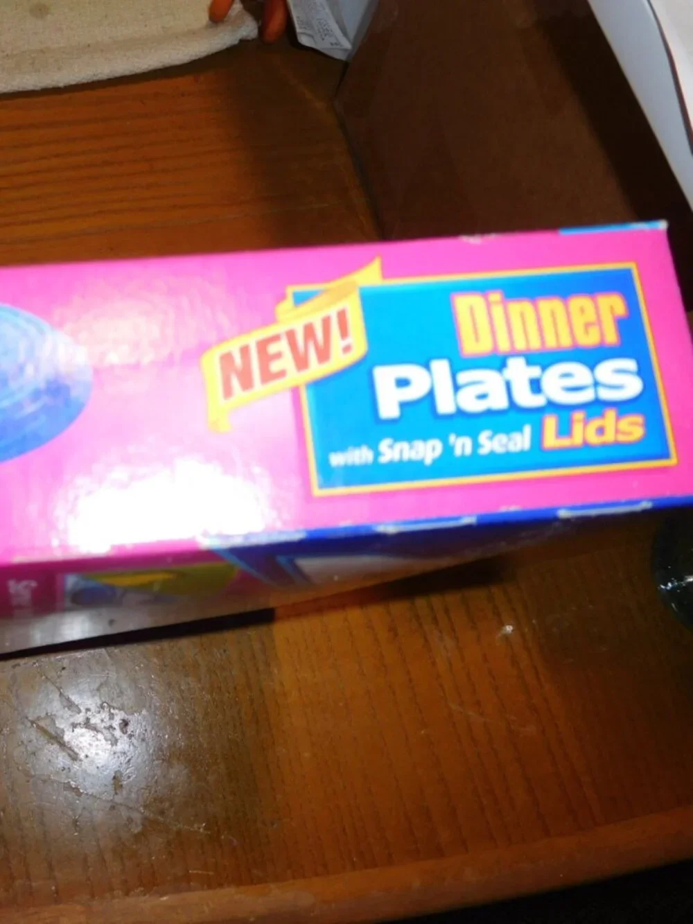 New Old stock Ziploc TableTops Dinner Plates Vintage in package USA made